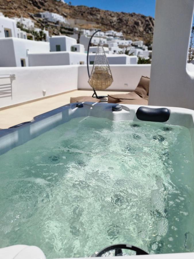 Life Suites Турлос Екстериор снимка
