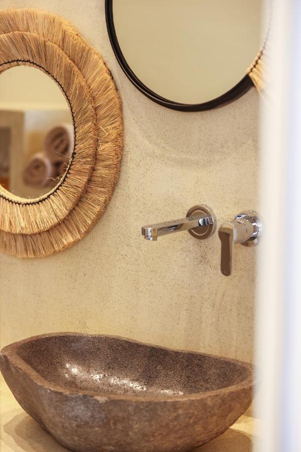 Life Suites Турлос Екстериор снимка