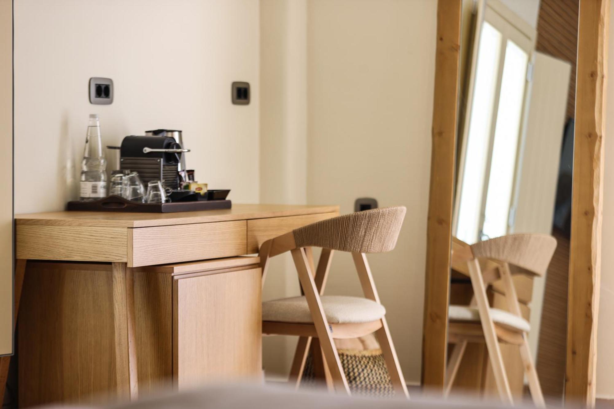 Life Suites Турлос Стая снимка